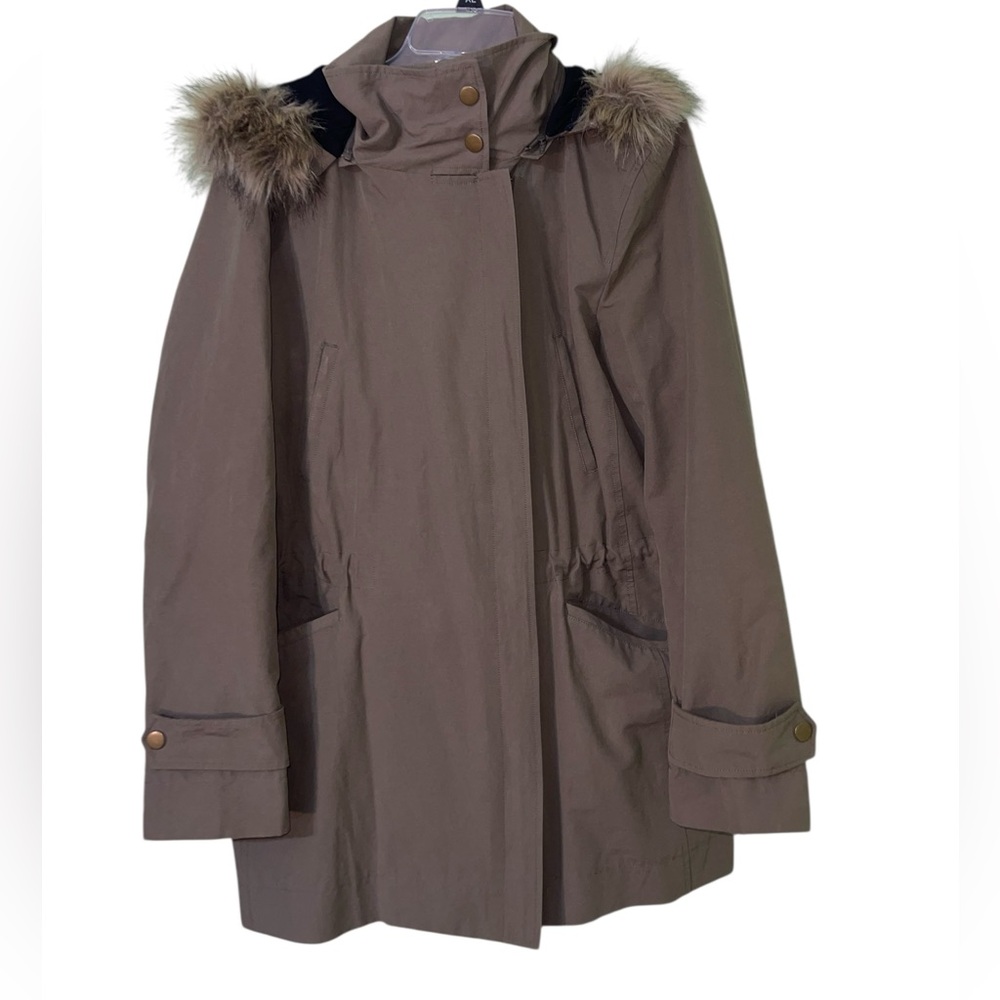 Loft Utility jacket with faux fur trim. Size large. GUC 
Features detachable - Picture 5 of 9